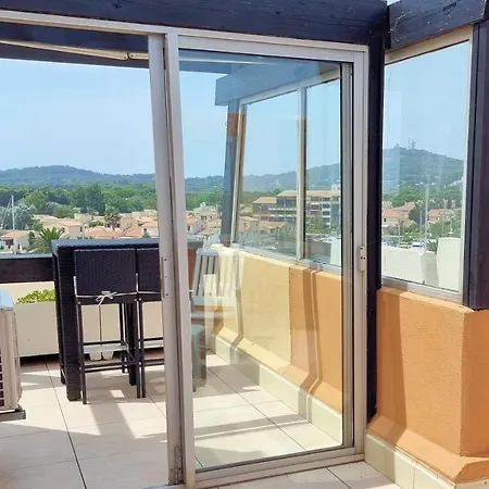 Cyrene Port Nature 5 Agde