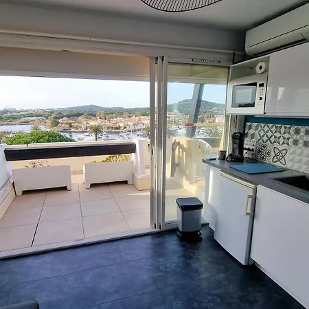 Apartamento Cyrene Port Nature 5